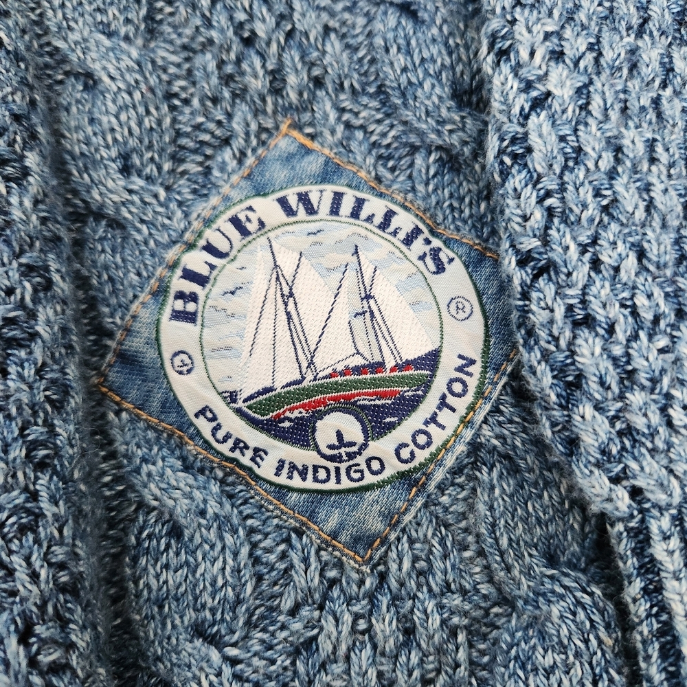 Blue Willi's Men's Denim V-Neck Sweater - Picture 3 of 7